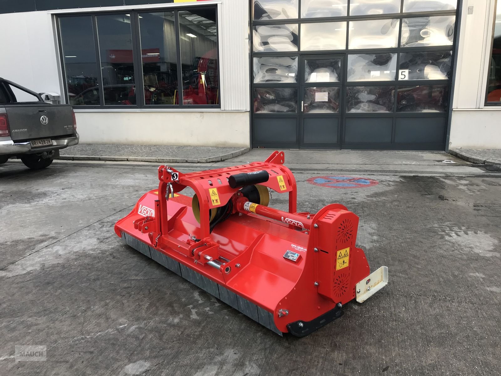 Schlegelmäher Türe ait Vigolo TK2/R 220, Neumaschine içinde Burgkirchen (resim 1)