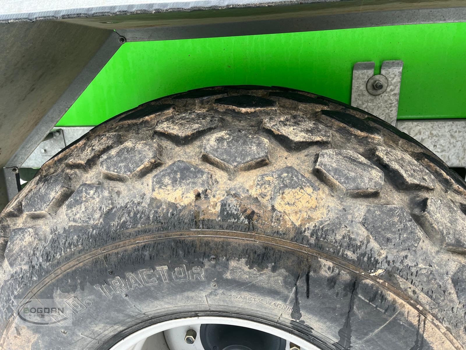 Schleudertankwagen des Typs Eckart TSF 12500 Poly, Gebrauchtmaschine in Rohr i. NB (Bild 4)