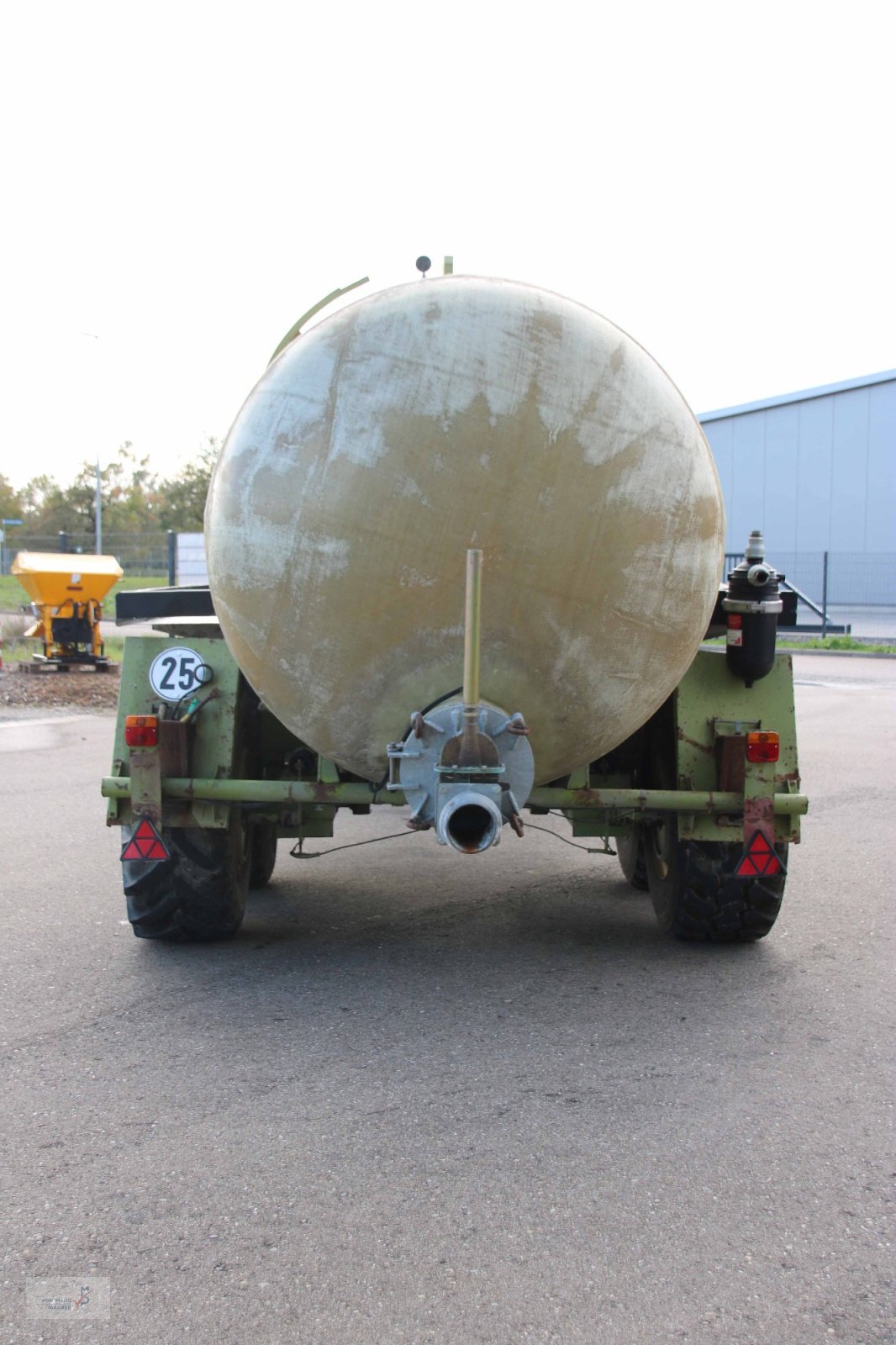 Schleudertankwagen Türe ait Fortschritt HTS 100.27, Gebrauchtmaschine içinde Mahlberg-Orschweier (resim 3)