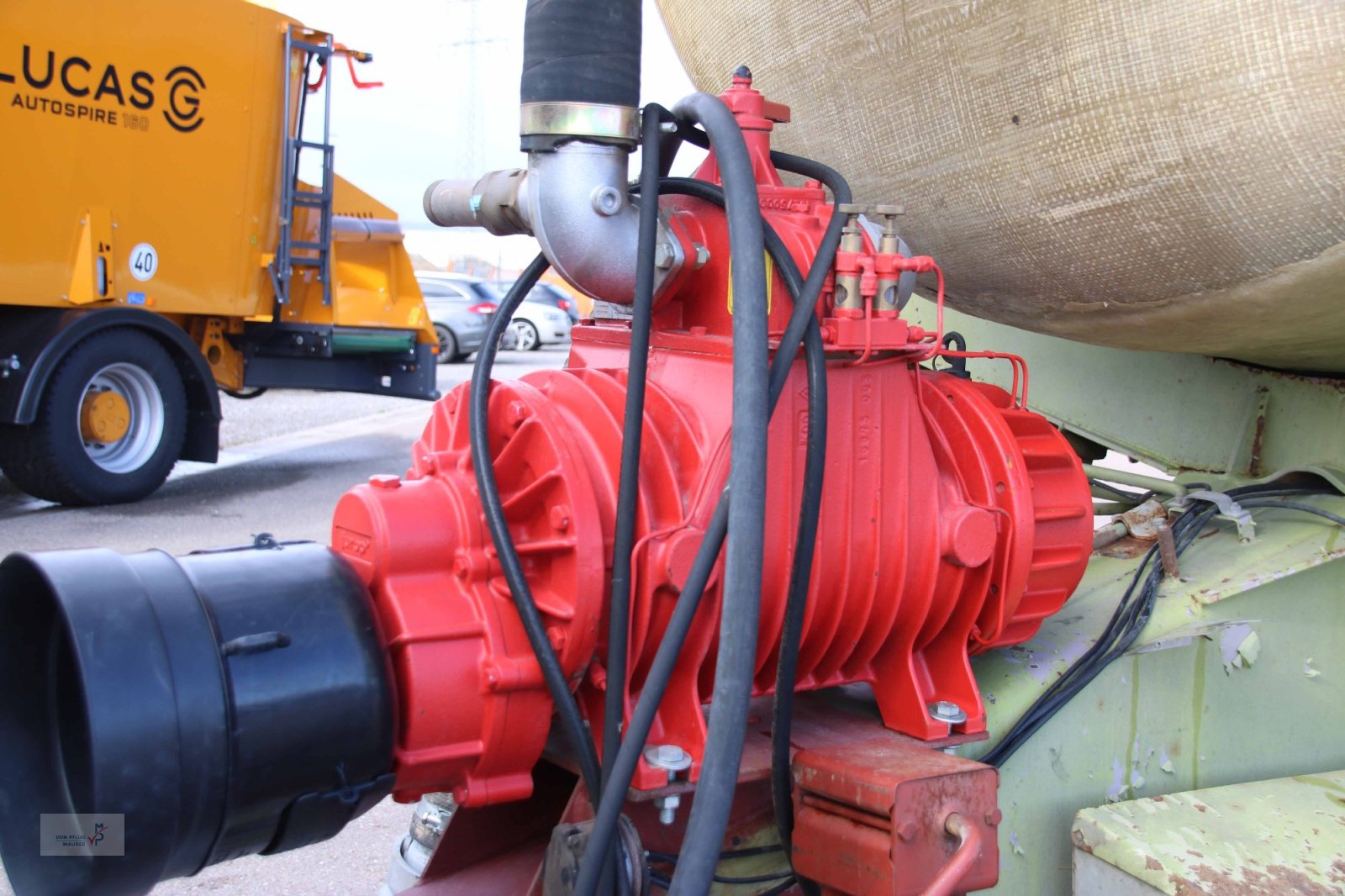 Schleudertankwagen Türe ait Fortschritt HTS 100.27, Gebrauchtmaschine içinde Mahlberg-Orschweier (resim 4)