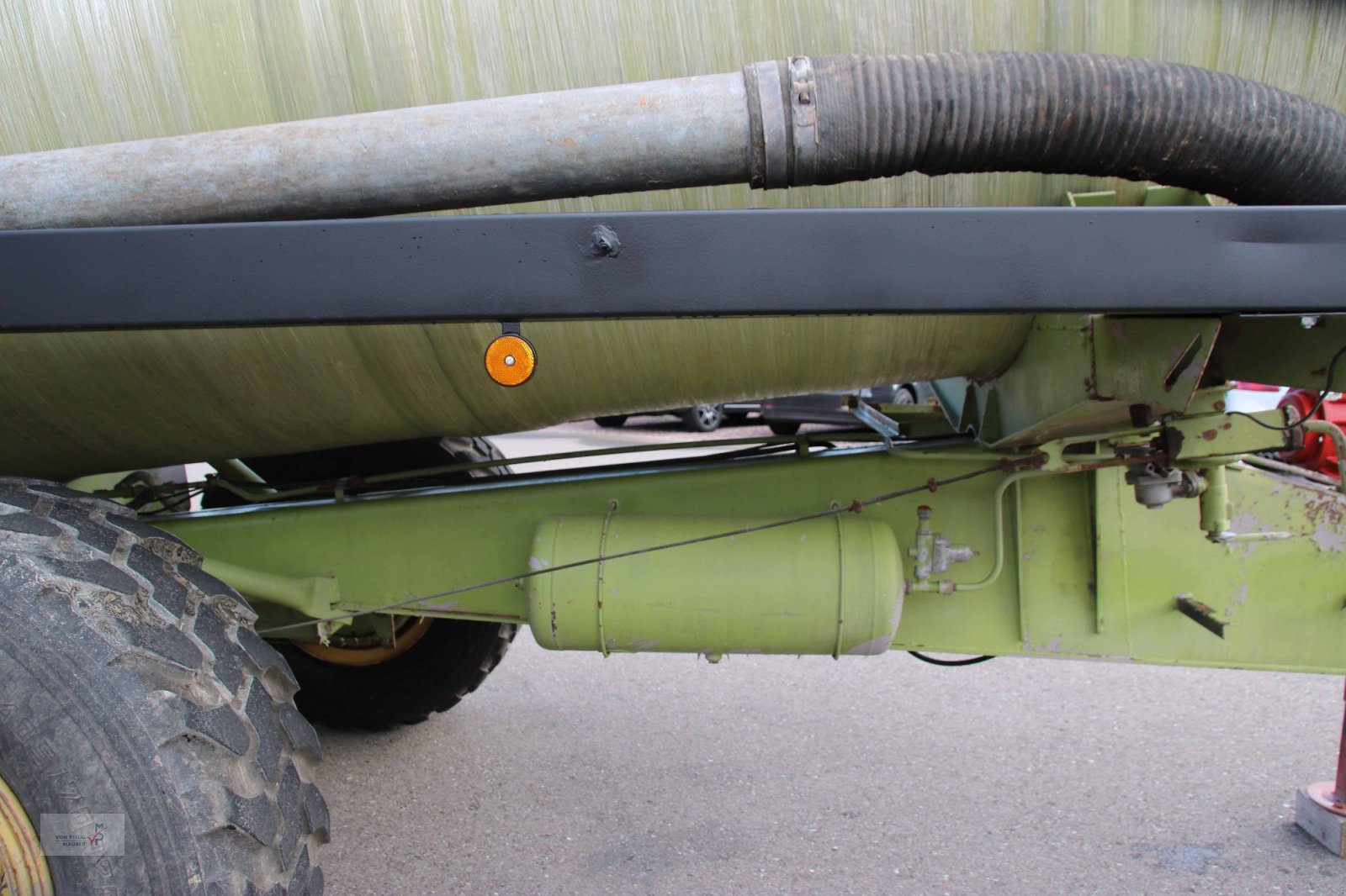 Schleudertankwagen Türe ait Fortschritt HTS 100.27, Gebrauchtmaschine içinde Mahlberg-Orschweier (resim 8)