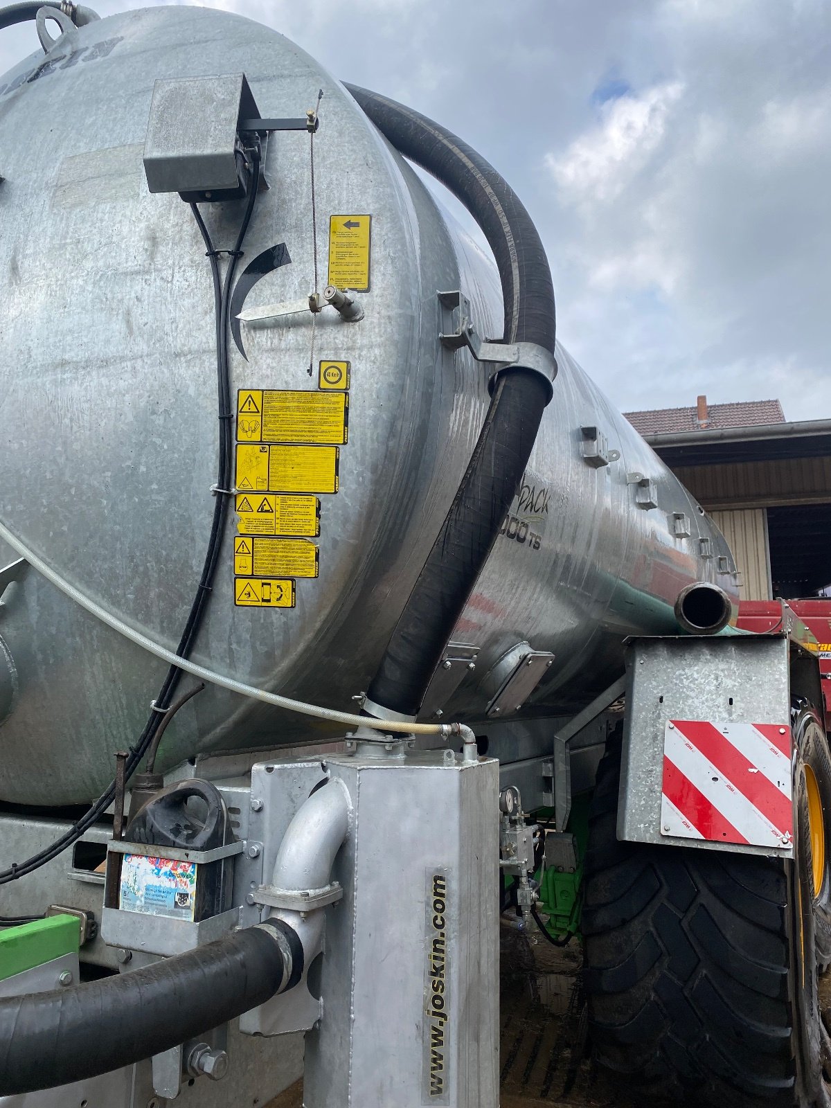 Schleudertankwagen Türe ait Joskin -, Gebrauchtmaschine içinde Einbeck (resim 2)