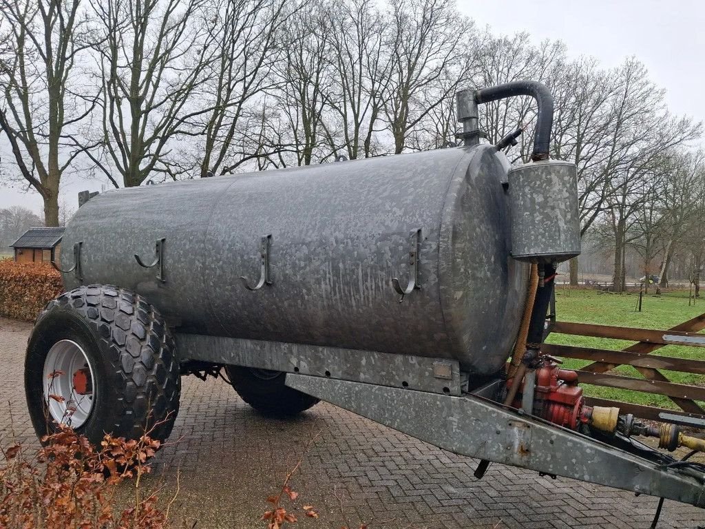Schleudertankwagen типа Kaweco 2x mesttank/watertank 8500L - 5000L, Gebrauchtmaschine в Lunteren (Фотография 5)
