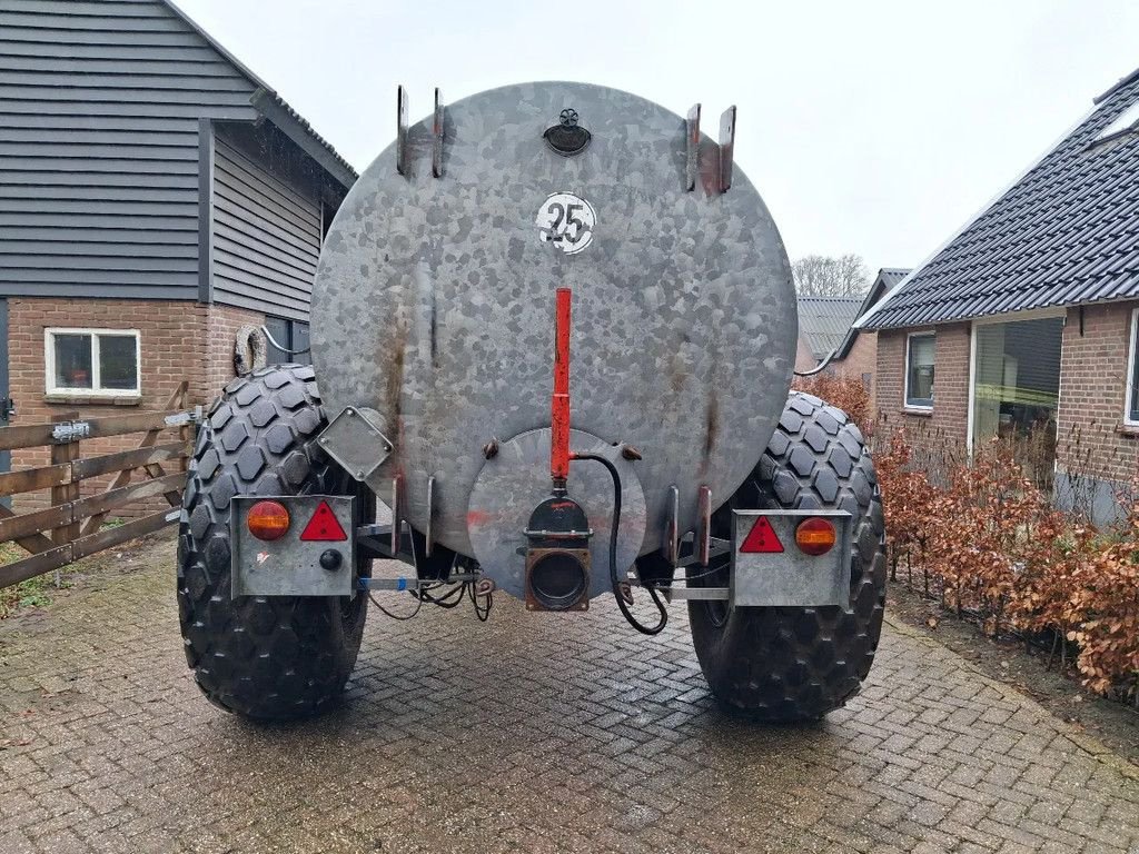 Schleudertankwagen типа Kaweco 2x mesttank/watertank 8500L - 5000L, Gebrauchtmaschine в Lunteren (Фотография 3)