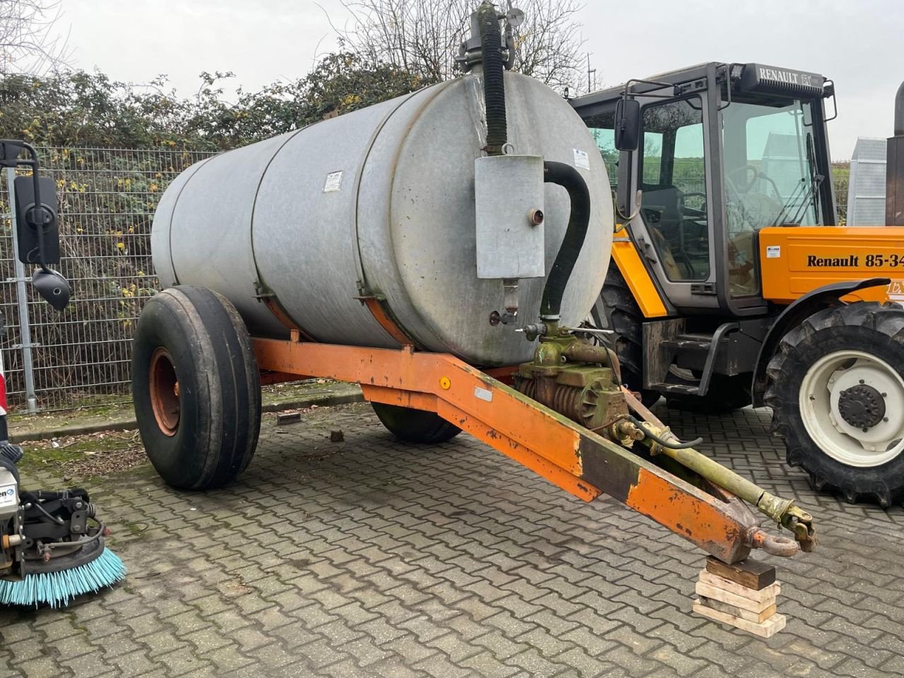 Schleudertankwagen a típus Kaweco KW 7000 gierton, Gebrauchtmaschine ekkor: Roermond (Kép 2)