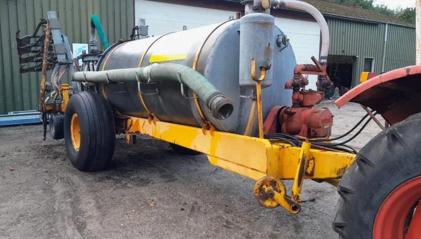 Schleudertankwagen del tipo Veenhuis 4200, Gebrauchtmaschine In Losdorp (Immagine 4)