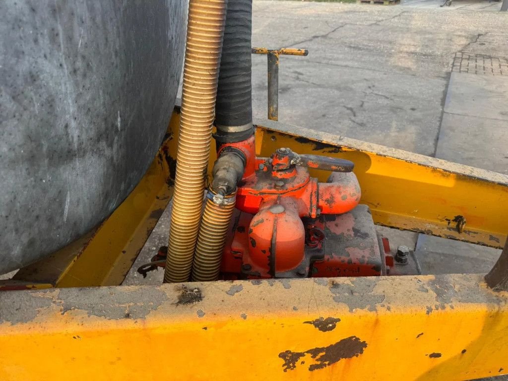 Schleudertankwagen of the type Veenhuis Vacuumtank 5800 Liter + Zodebemester, Gebrauchtmaschine in Ruinerwold (Picture 11)