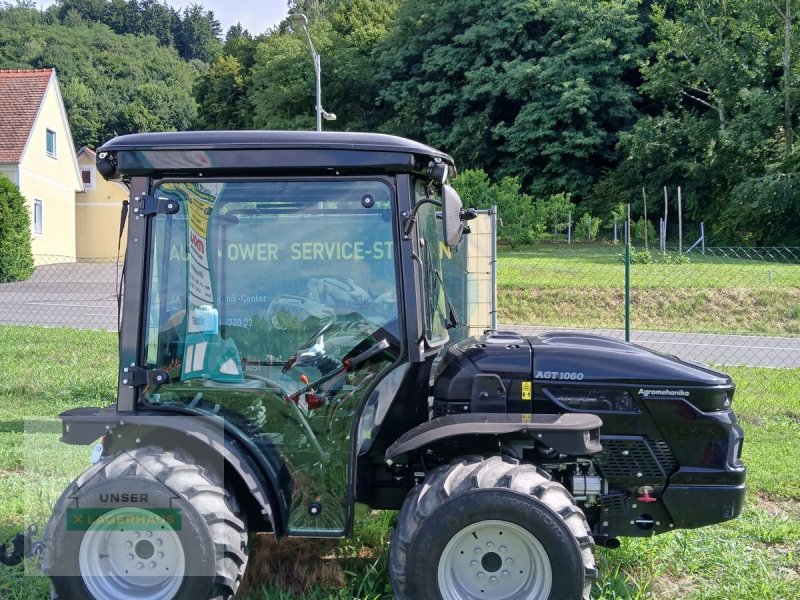 Schmalspurtraktor van het type Agromehanika AGT 1060, Vorführmaschine in Feldbach