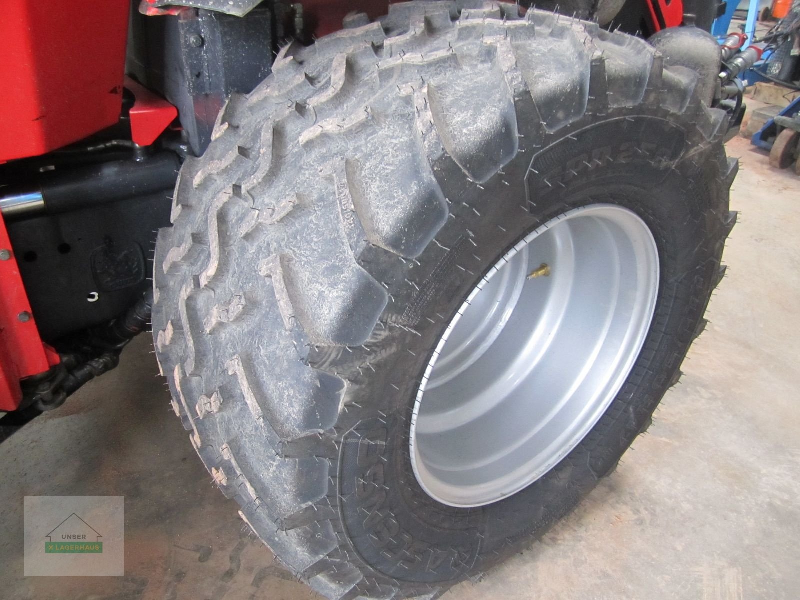 Schmalspurtraktor типа Antonio Carraro SRX 10400 Ergit-ST2, Gebrauchtmaschine в Ehrenhausen (Фотография 11)