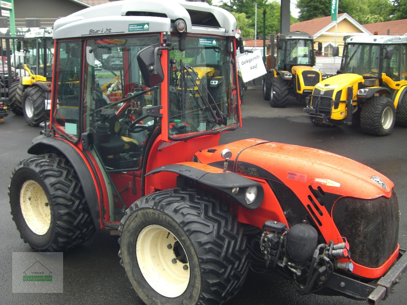 Schmalspurtraktor des Typs Antonio Carraro SRX 10400 Ergit-ST2, Gebrauchtmaschine in Ehrenhausen (Bild 2)
