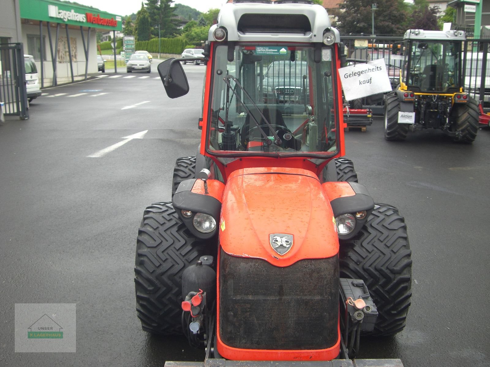 Schmalspurtraktor des Typs Antonio Carraro SRX 10400 Ergit-ST2, Gebrauchtmaschine in Ehrenhausen (Bild 3)