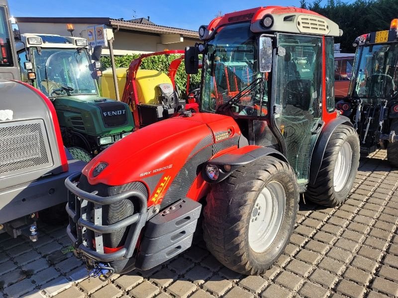 Schmalspurtraktor des Typs Antonio Carraro SRX 10900R - GB261, Gebrauchtmaschine in Eppan (BZ) (Bild 1)