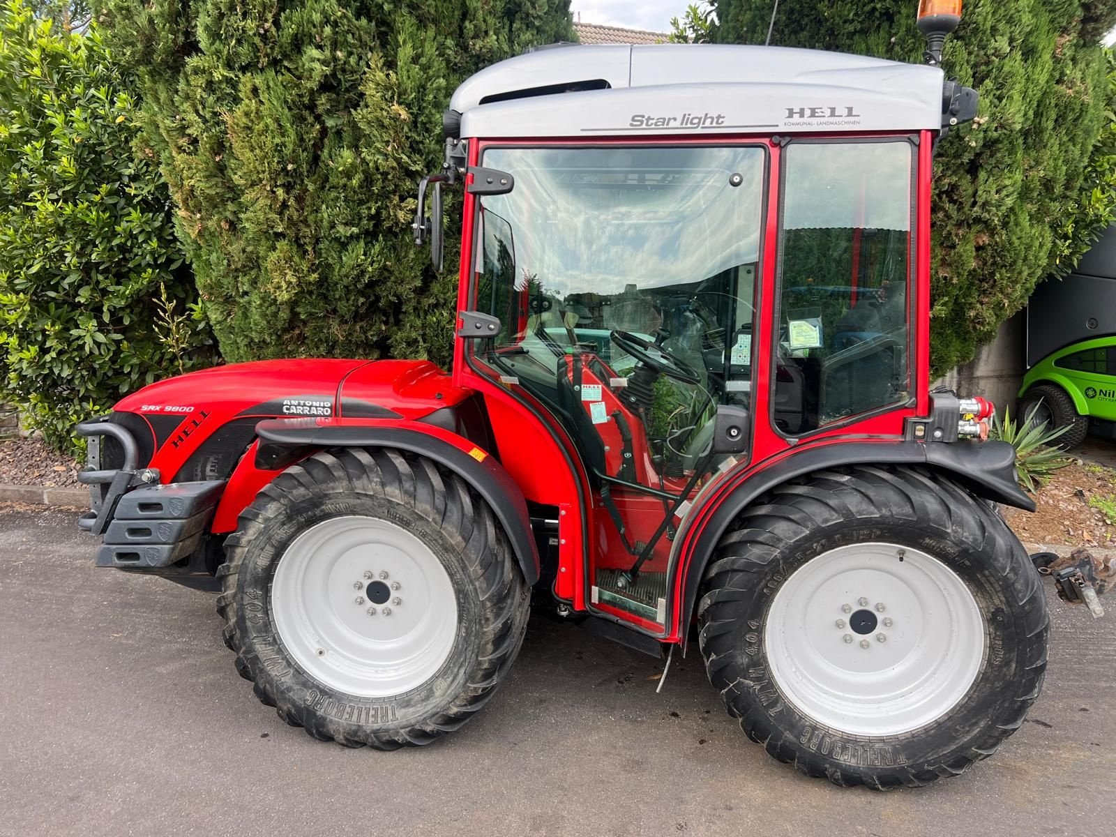 Schmalspurtraktor des Typs Antonio Carraro SRX 9800 - GB237, Gebrauchtmaschine in Eppan (BZ) (Bild 7)