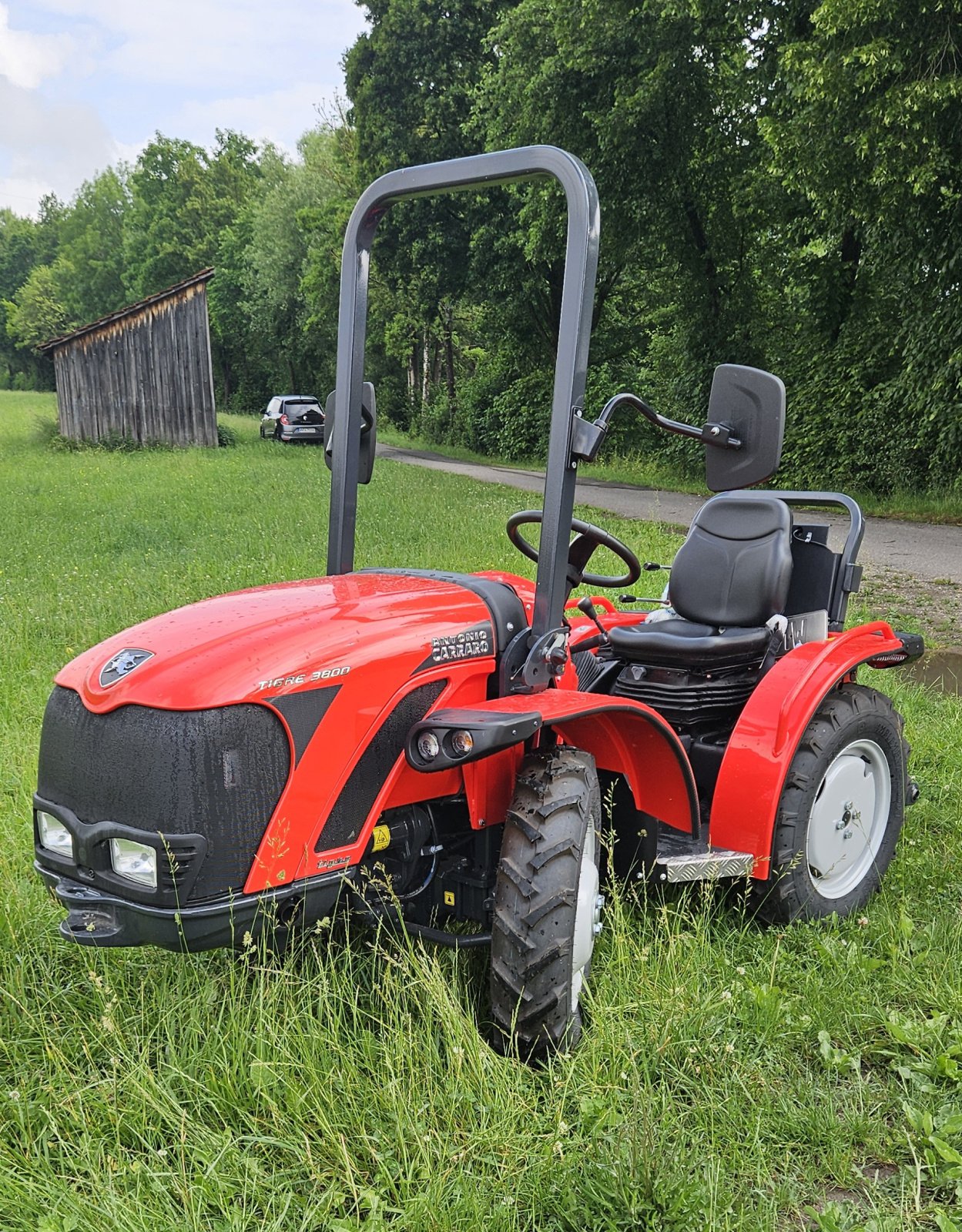 Schmalspurtraktor des Typs Antonio Carraro Tigre 3800, Neumaschine in Schorndorf-Miedelsbach (Bild 6)