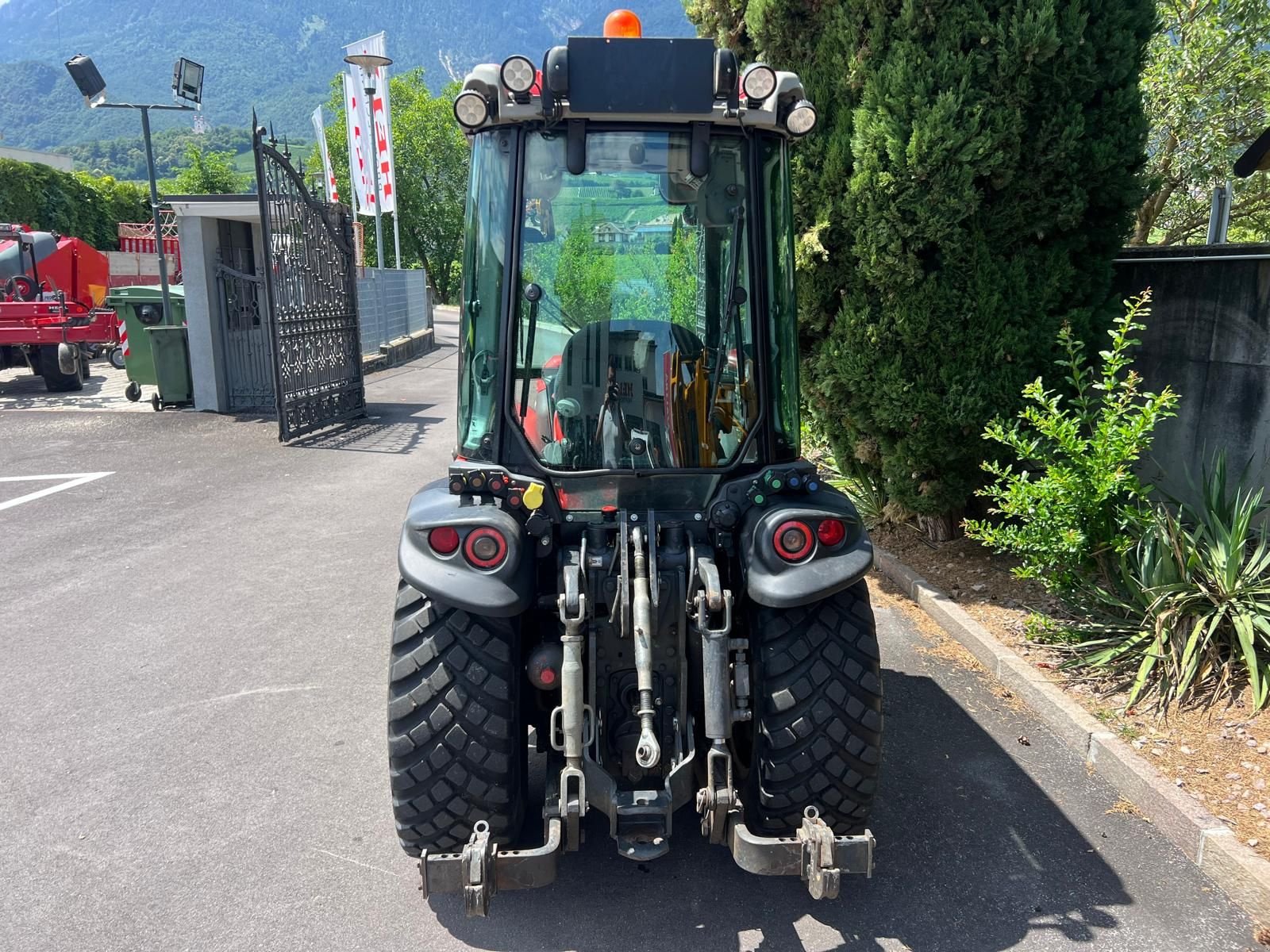 Schmalspurtraktor des Typs Antonio Carraro Tony 10900 SR - GB258, Gebrauchtmaschine in Eppan (BZ) (Bild 11)