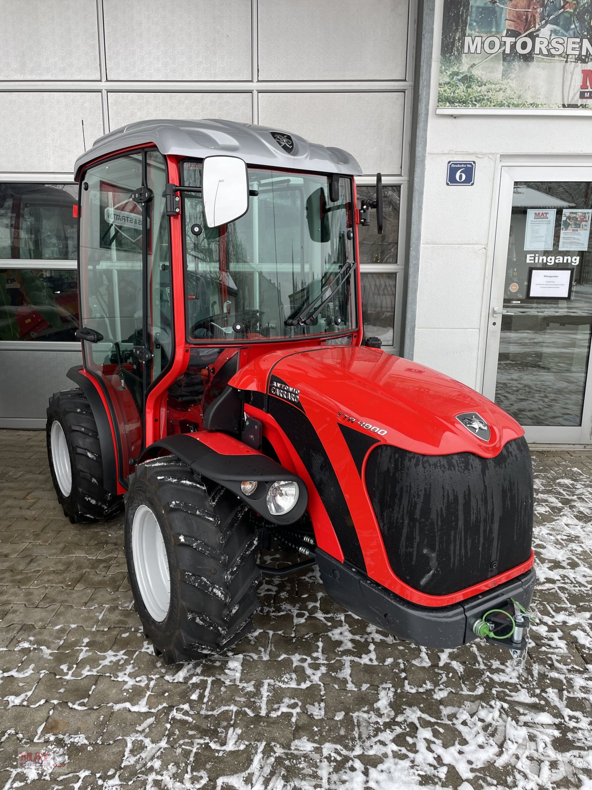 Schmalspurtraktor des Typs Antonio Carraro TTR 4800 HST, Neumaschine in Waldkraiburg (Bild 2)
