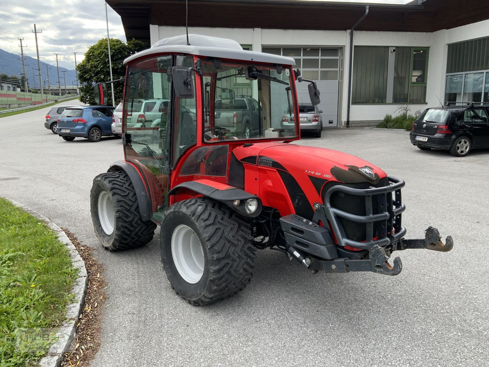 Schmalspurtraktor des Typs Antonio Carraro TTR10400, Gebrauchtmaschine in Kundl/Tirol (Bild 2)