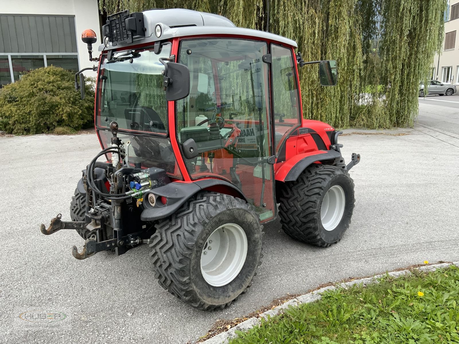 Schmalspurtraktor des Typs Antonio Carraro TTR10400, Gebrauchtmaschine in Kundl/Tirol (Bild 8)