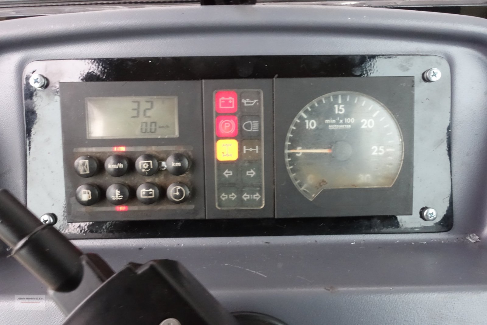 Schmalspurtraktor typu BERGmeister 734, Neumaschine w Tapfheim (Zdjęcie 13)