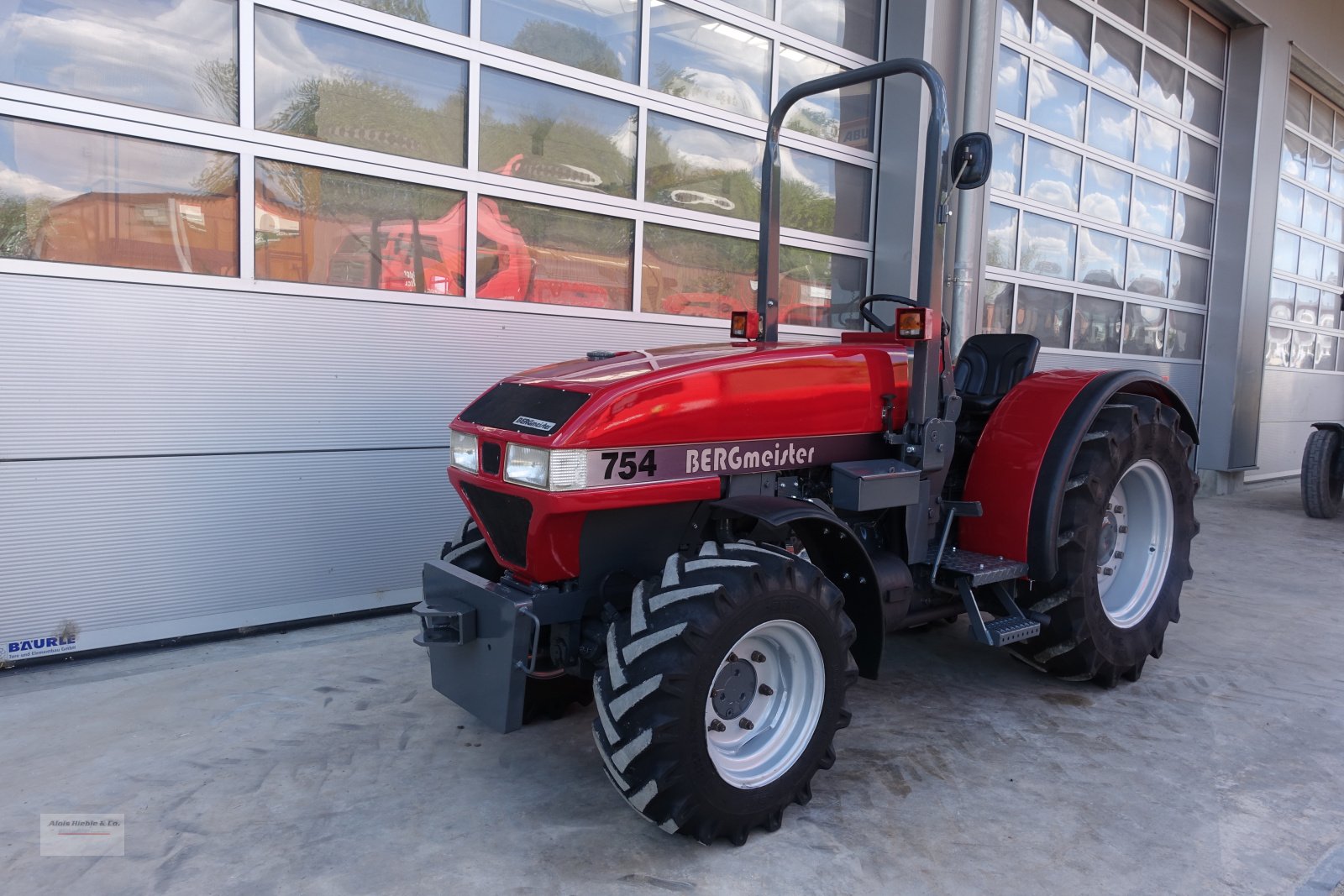 Schmalspurtraktor des Typs BERGmeister 754, Gebrauchtmaschine in Tapfheim (Bild 2)