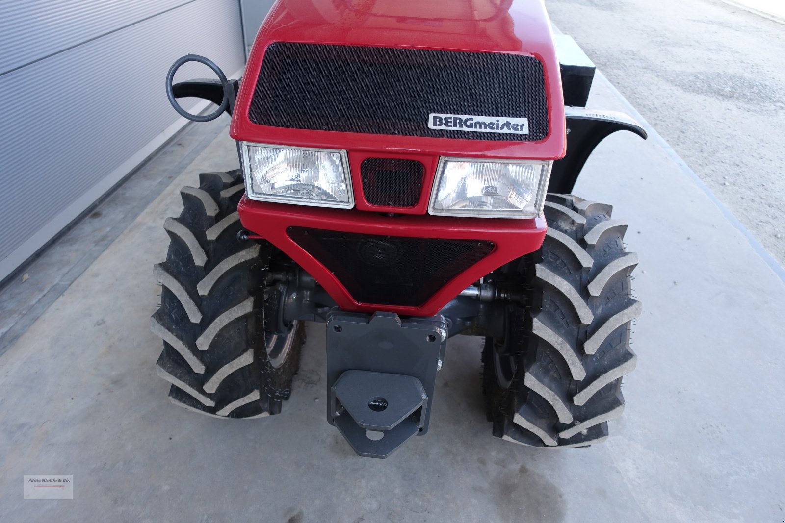 Schmalspurtraktor des Typs BERGmeister 824, Gebrauchtmaschine in Tapfheim (Bild 2)