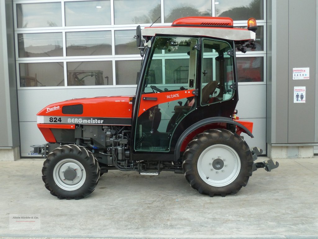 Schmalspurtraktor des Typs BERGmeister 824, Neumaschine in Tapfheim (Bild 1)