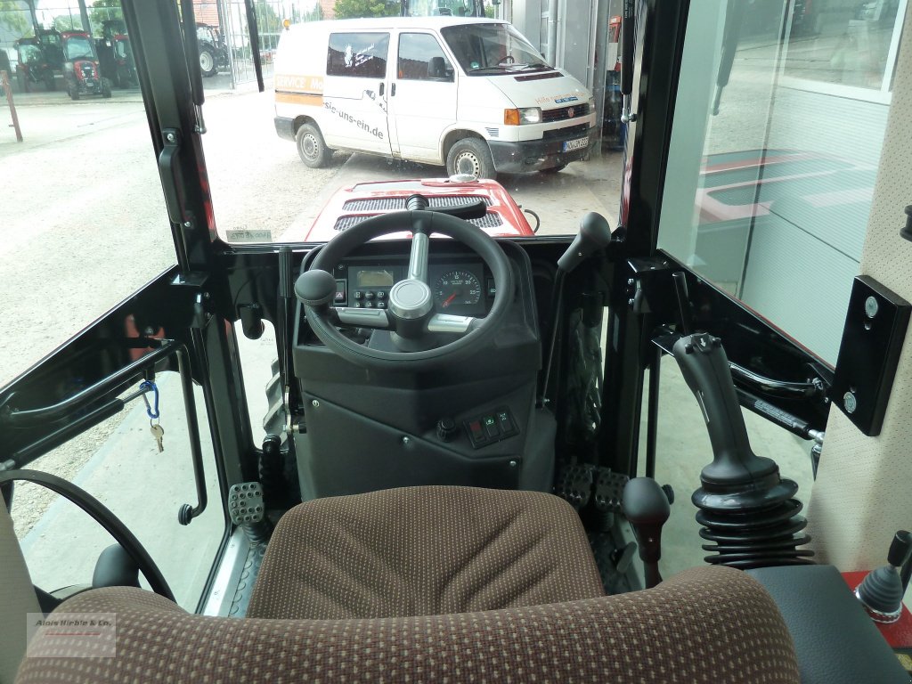 Schmalspurtraktor des Typs BERGmeister 824, Neumaschine in Tapfheim (Bild 9)