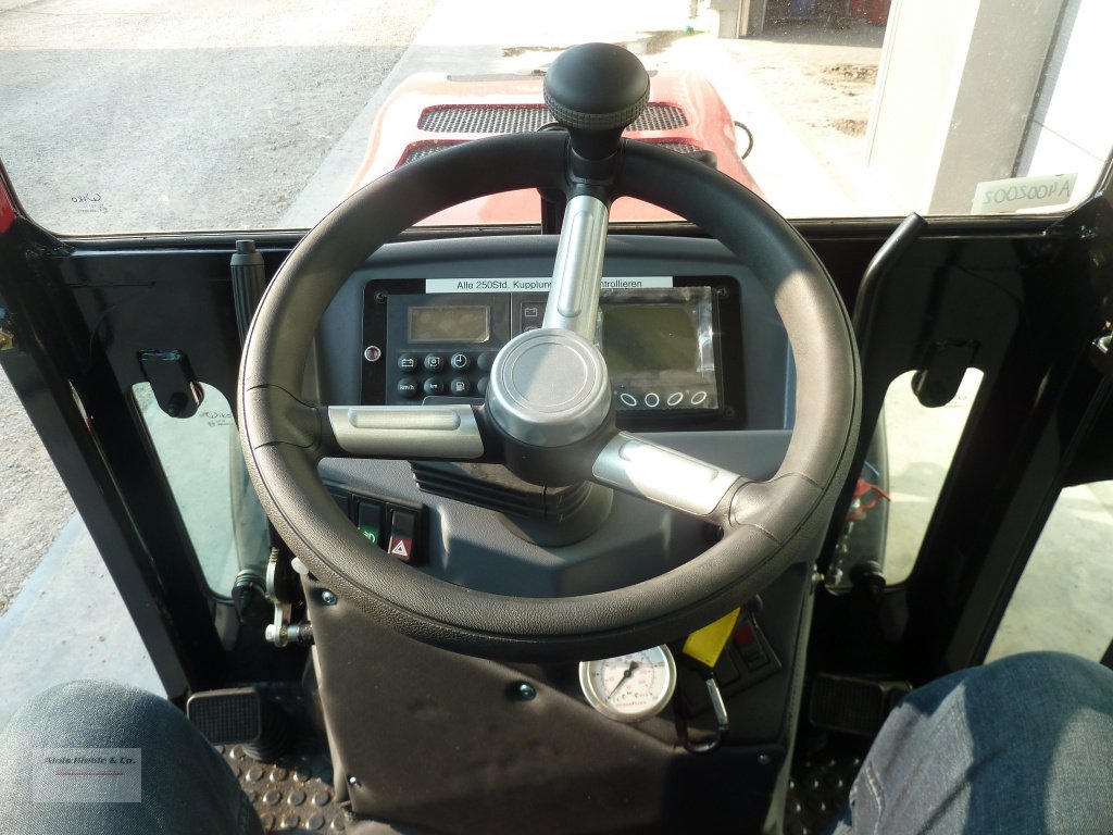 Schmalspurtraktor des Typs BERGmeister 864, Neumaschine in Tapfheim (Bild 10)