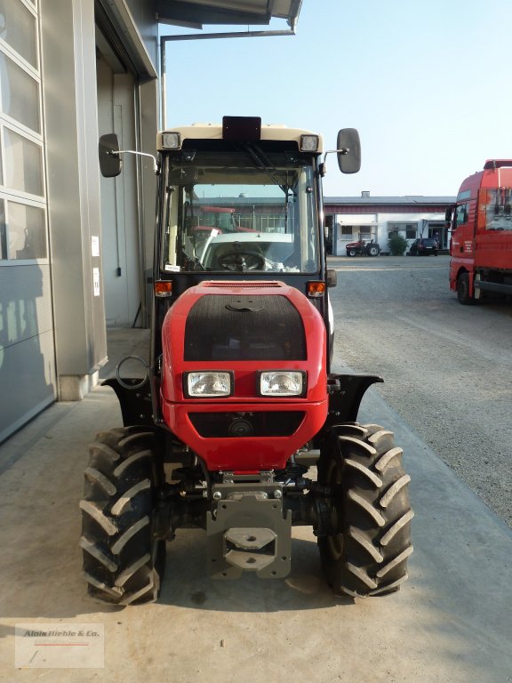Schmalspurtraktor des Typs BERGmeister 864, Neumaschine in Tapfheim (Bild 3)