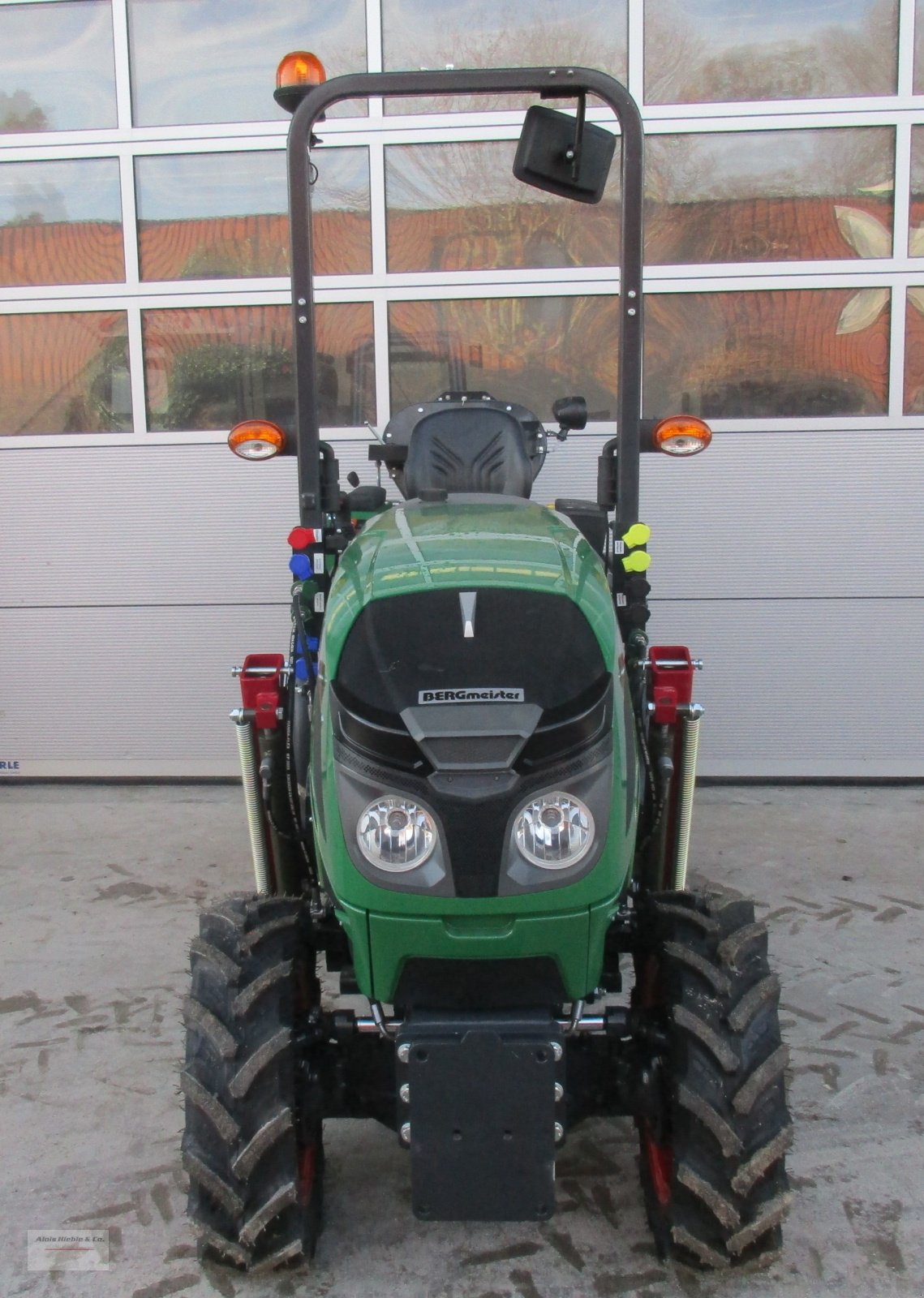 Schmalspurtraktor des Typs BERGmeister X 3, Neumaschine in Tapfheim (Bild 6)