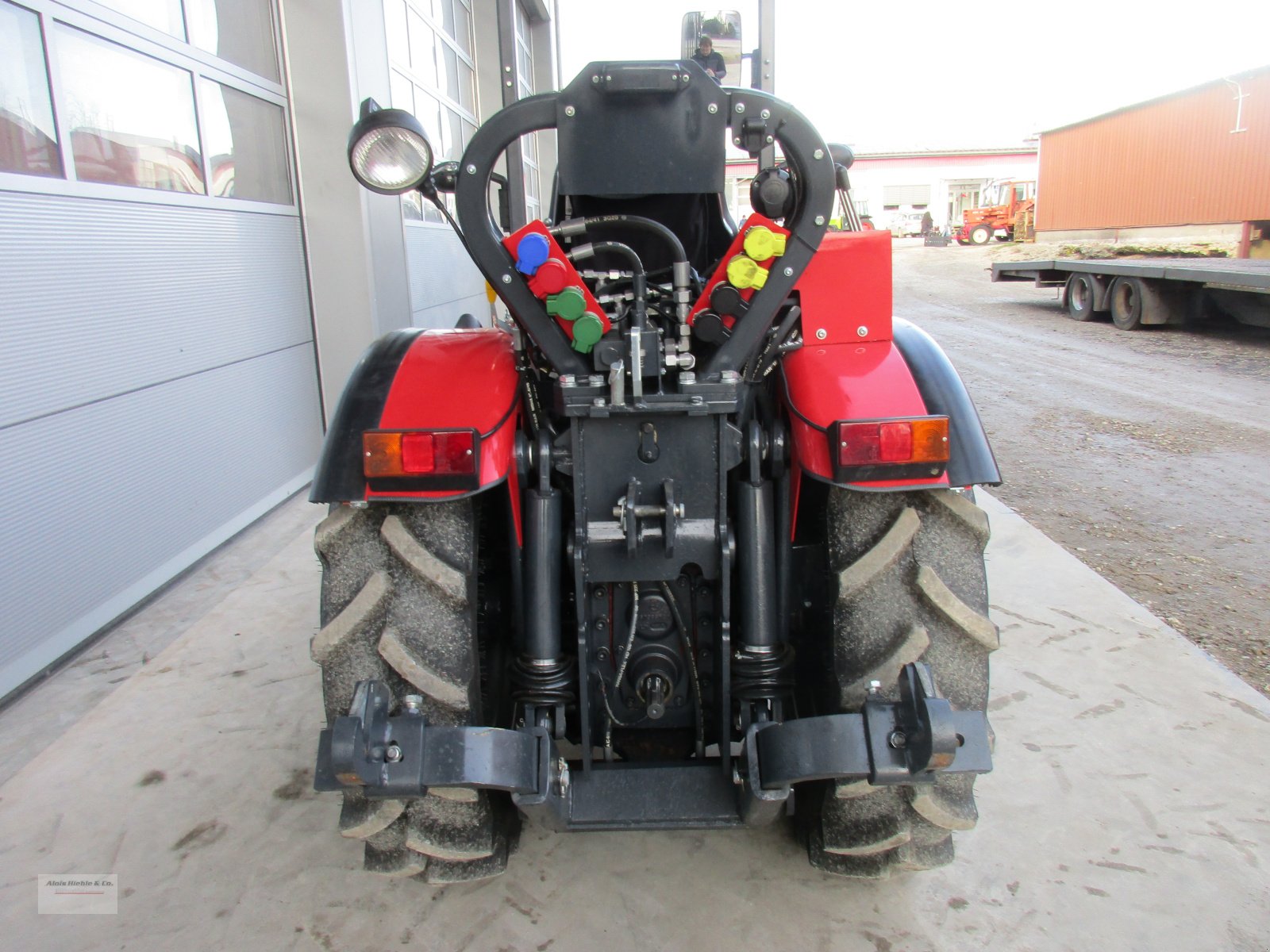 Schmalspurtraktor des Typs BERGmeister X3, Neumaschine in Tapfheim (Bild 5)