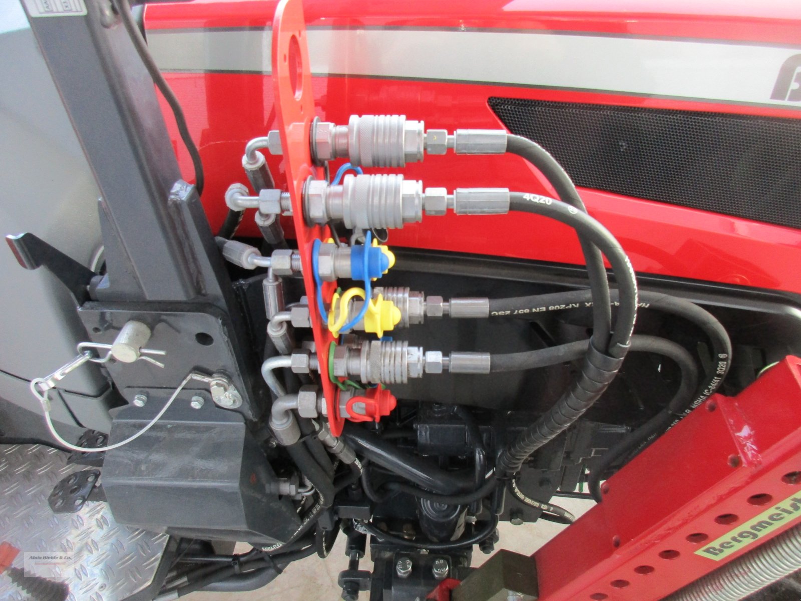 Schmalspurtraktor des Typs BERGmeister X3, Neumaschine in Tapfheim (Bild 7)