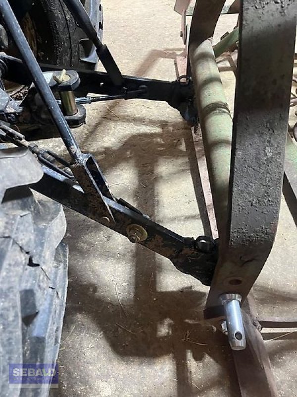 Schmalspurtraktor Türe ait Branson Traktor 2100, Gebrauchtmaschine içinde Zweibrücken (resim 8)