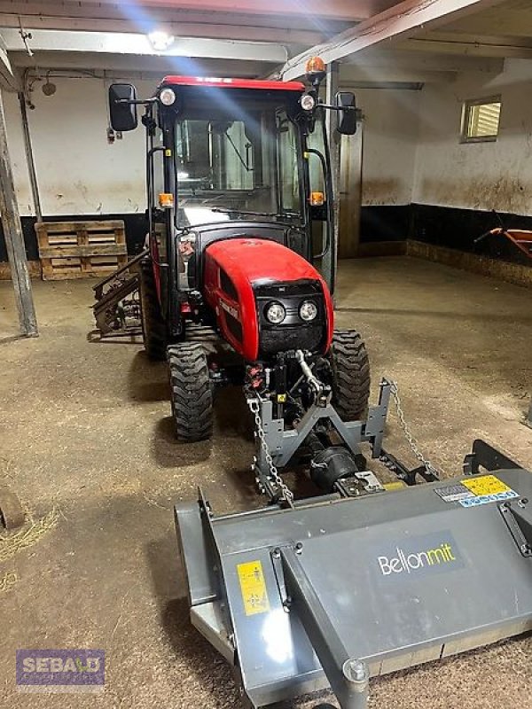 Schmalspurtraktor Türe ait Branson Traktor 2100, Gebrauchtmaschine içinde Zweibrücken (resim 2)