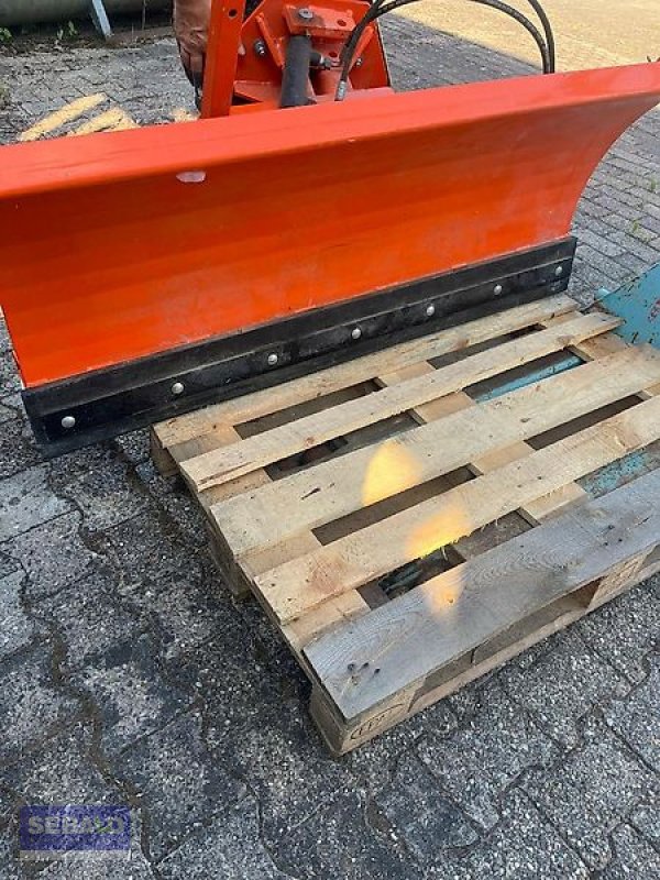 Schmalspurtraktor Türe ait Branson Traktor 2100, Gebrauchtmaschine içinde Zweibrücken (resim 17)