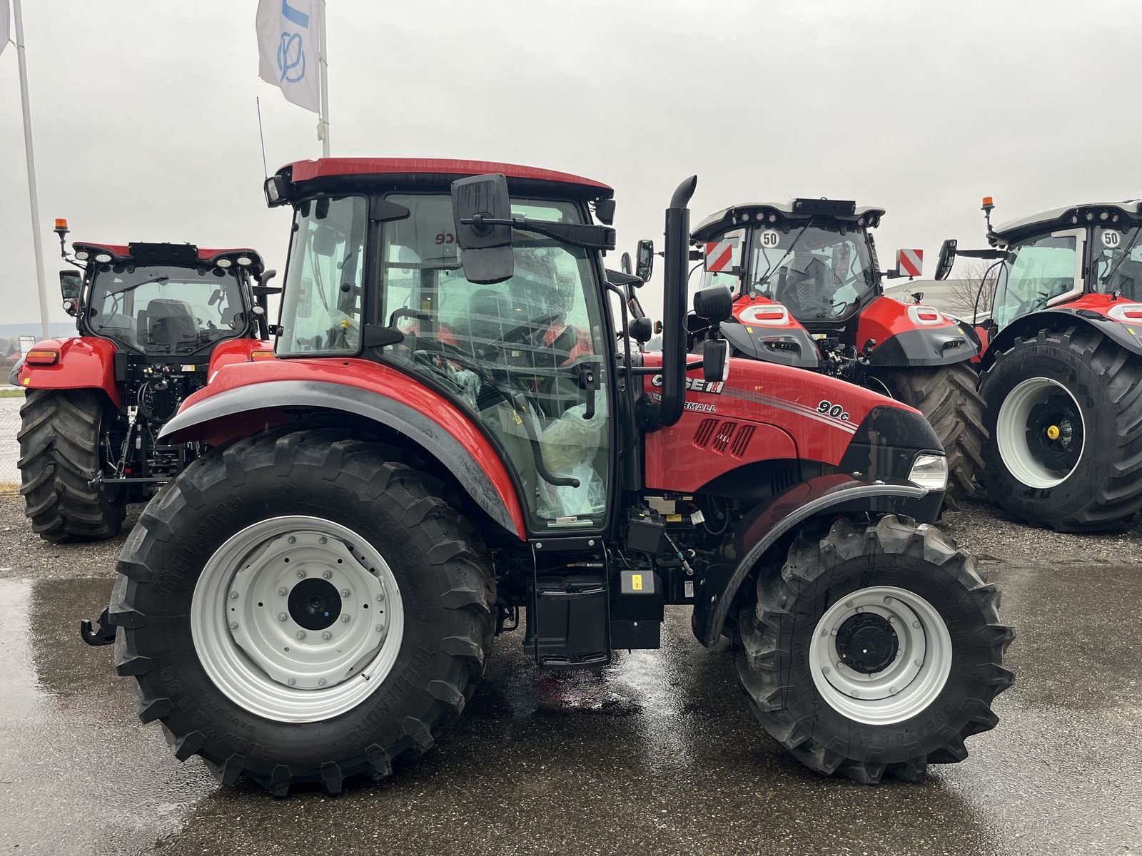 Schmalspurtraktor des Typs Case IH Farmall 90C, Gebrauchtmaschine in Harmannsdorf (Bild 9)