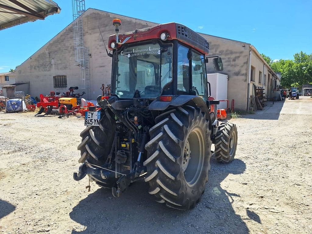 Schmalspurtraktor des Typs Case IH QUANTUM 100F, Gebrauchtmaschine in NOVES (Bild 3)