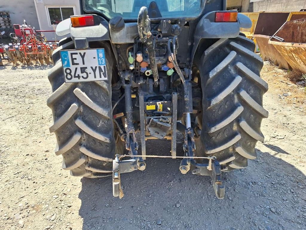 Schmalspurtraktor des Typs Case IH QUANTUM 100F, Gebrauchtmaschine in NOVES (Bild 5)