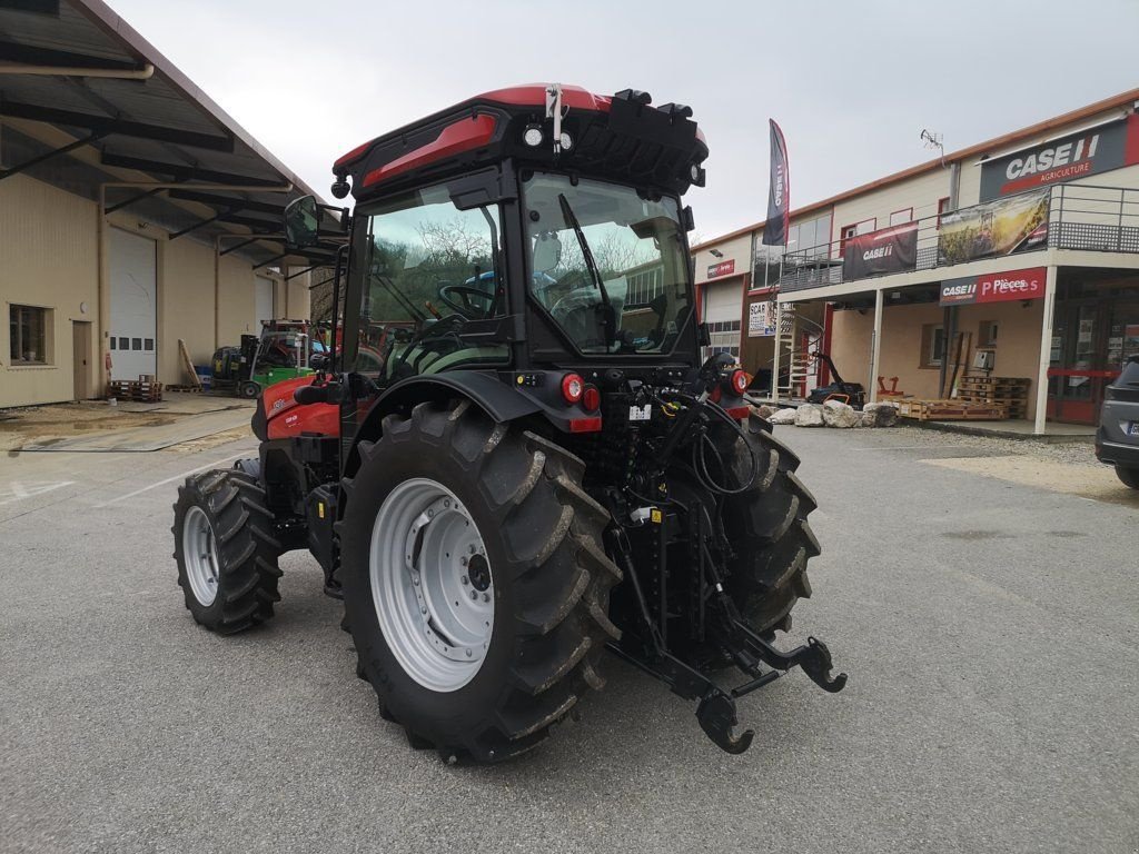 Schmalspurtraktor del tipo Case IH QUANTUM 120F, Gebrauchtmaschine en BEAULEU (Imagen 3)