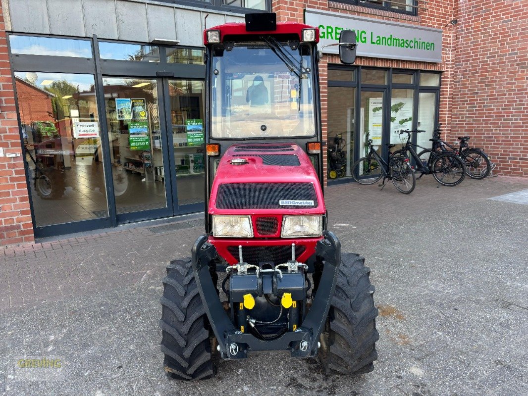 Schmalspurtraktor des Typs Case BERGmeister 924A, Gebrauchtmaschine in Ahaus (Bild 2)