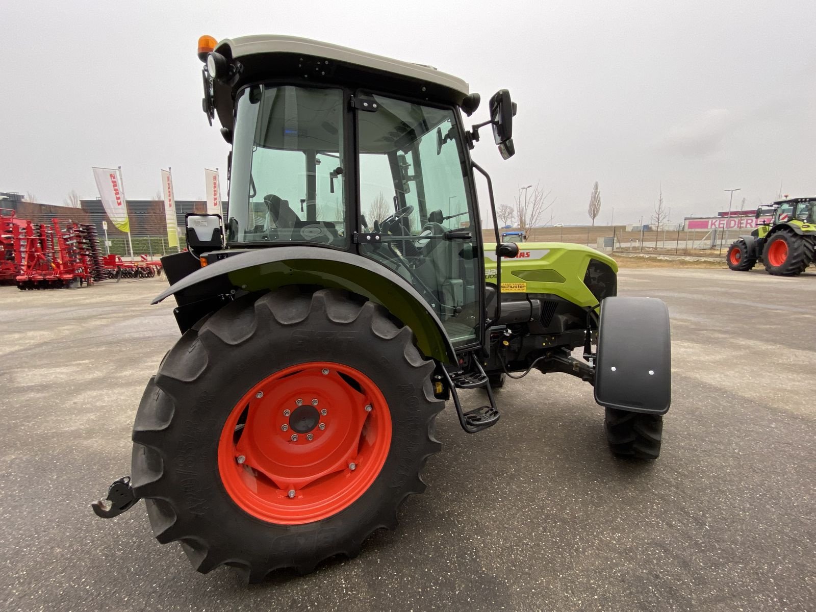 Schmalspurtraktor typu CLAAS Elios 320, Neumaschine v Mistelbach (Obrázek 4)