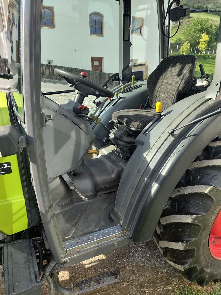 Schmalspurtraktor tipa CLAAS Nectis 237VL, Gebrauchtmaschine u Eppan (BZ) (Slika 5)