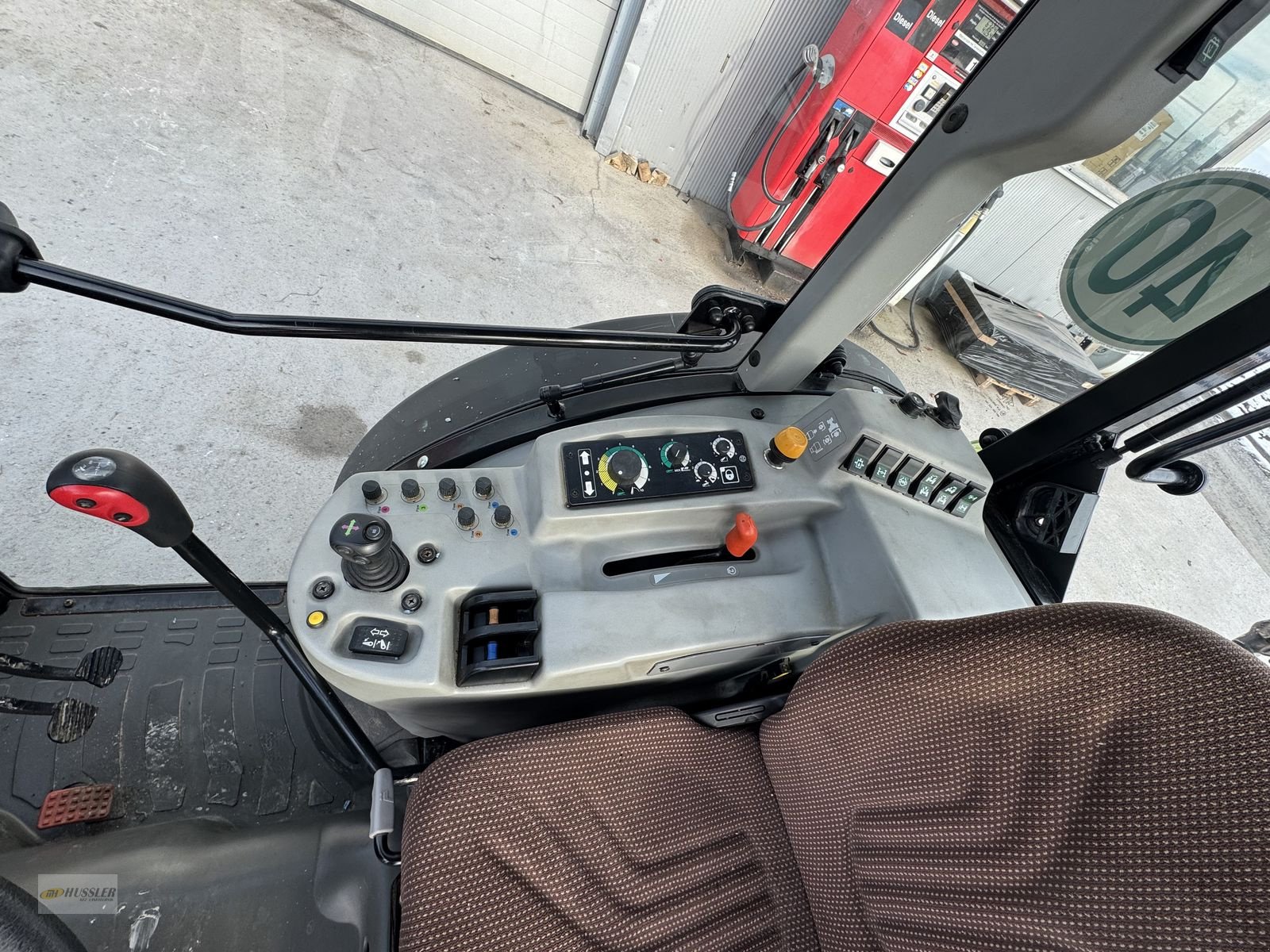 Schmalspurtraktor del tipo CLAAS Nexos 230 VL, Gebrauchtmaschine In Söding- Sankt. Johann (Immagine 13)