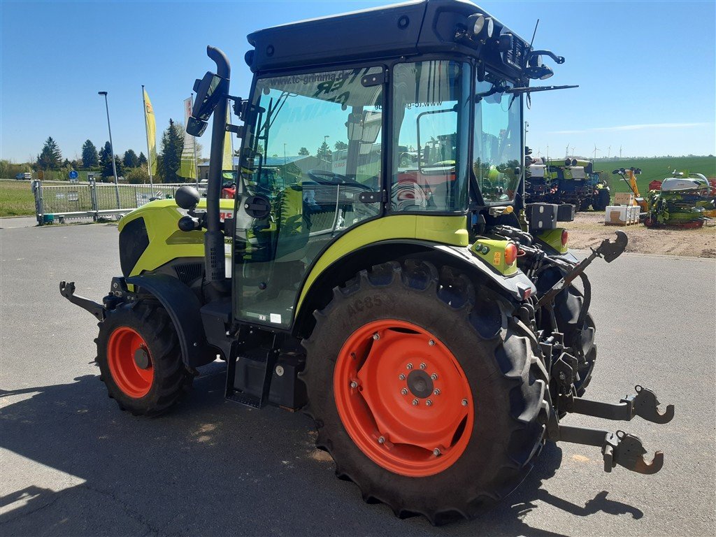 Schmalspurtraktor Türe ait CLAAS Nexos 240 M Advanced, Gebrauchtmaschine içinde Grimma (resim 4)