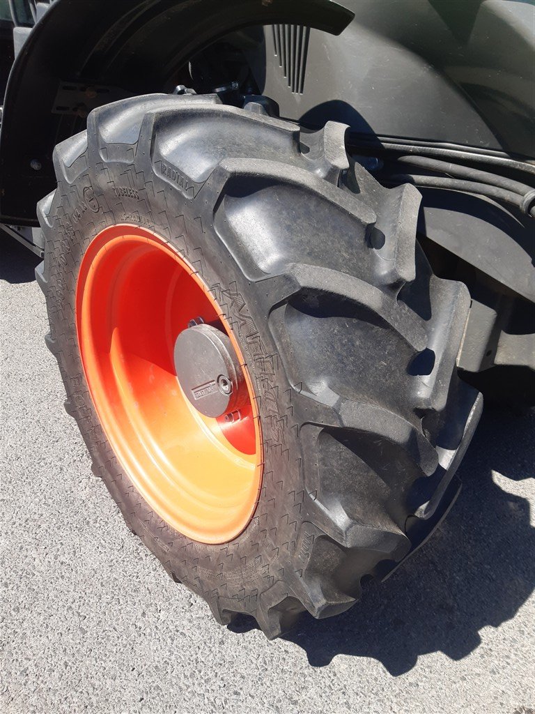 Schmalspurtraktor Türe ait CLAAS Nexos 240 M Advanced, Gebrauchtmaschine içinde Grimma (resim 26)