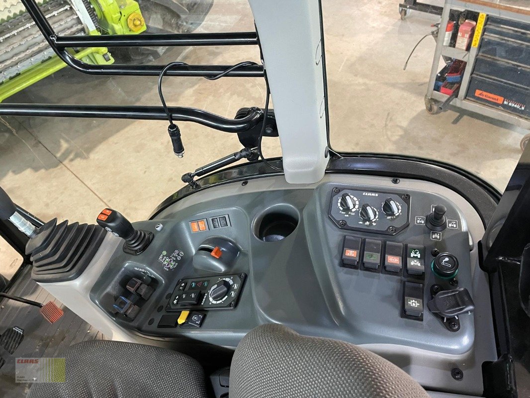 Schmalspurtraktor typu CLAAS NEXOS 260 M Advanced, Gebrauchtmaschine v Reinheim (Obrázok 8)