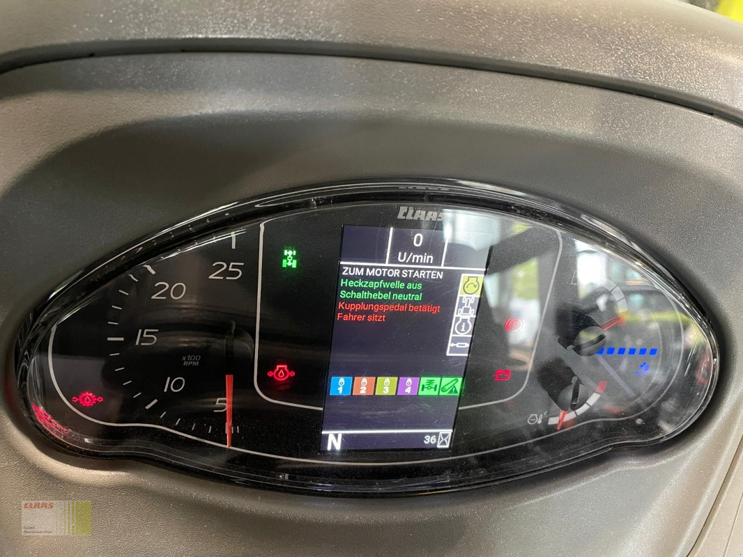 Schmalspurtraktor typu CLAAS NEXOS 260 M Advanced, Gebrauchtmaschine v Reinheim (Obrázok 9)