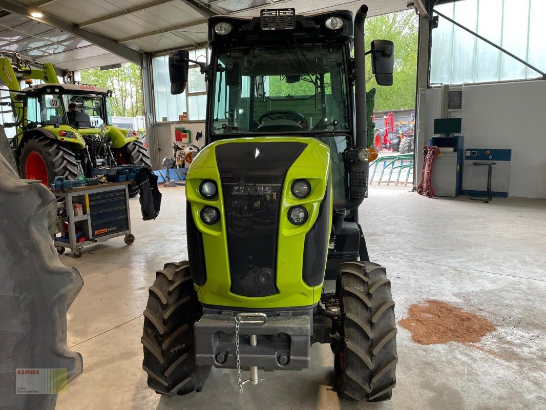 Schmalspurtraktor typu CLAAS NEXOS 260 M Advanced, Gebrauchtmaschine v Reinheim (Obrázok 10)