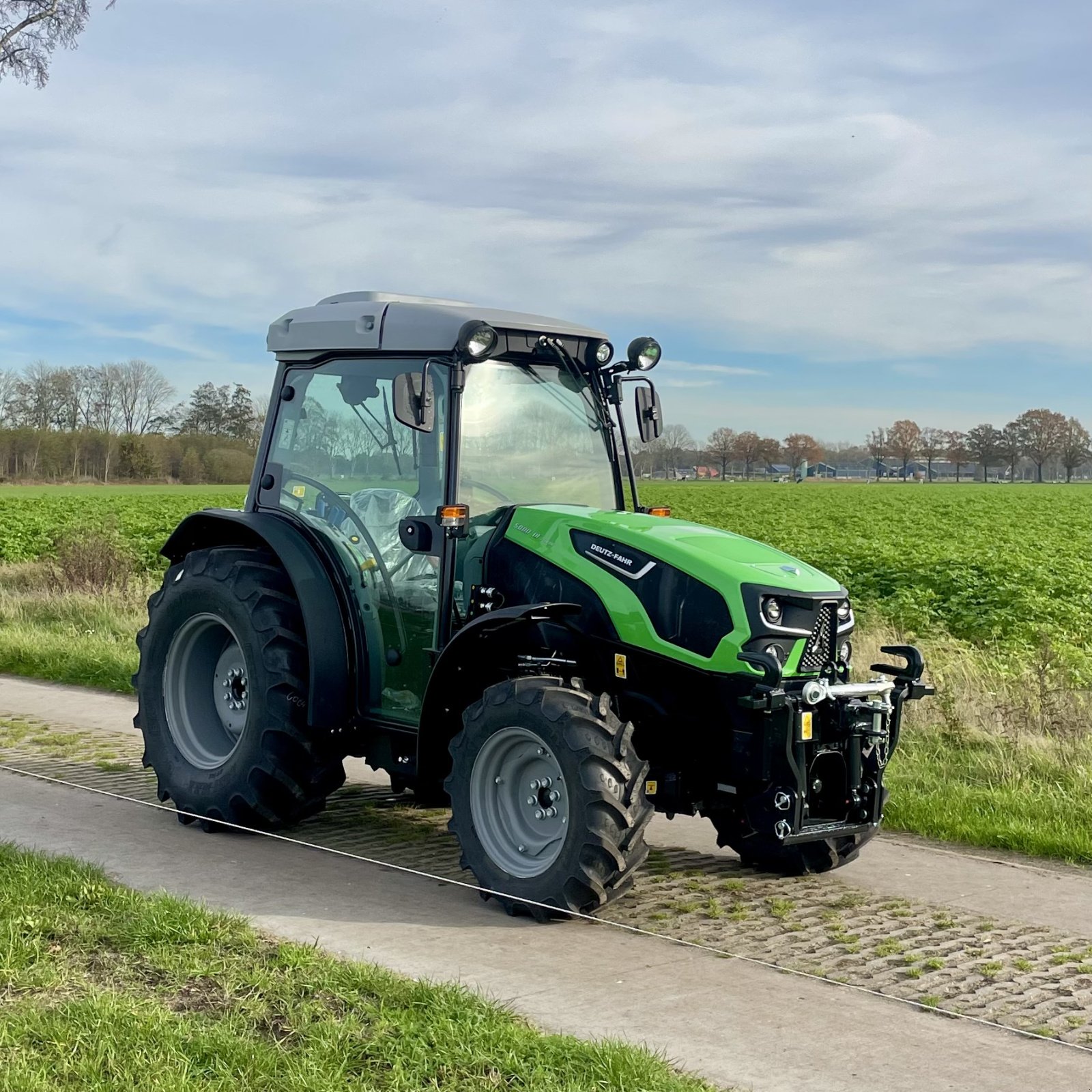 Schmalspurtraktor от тип Deutz-Fahr 5080 DF Ecoline, Neumaschine в BALKBRUG (Снимка 8)