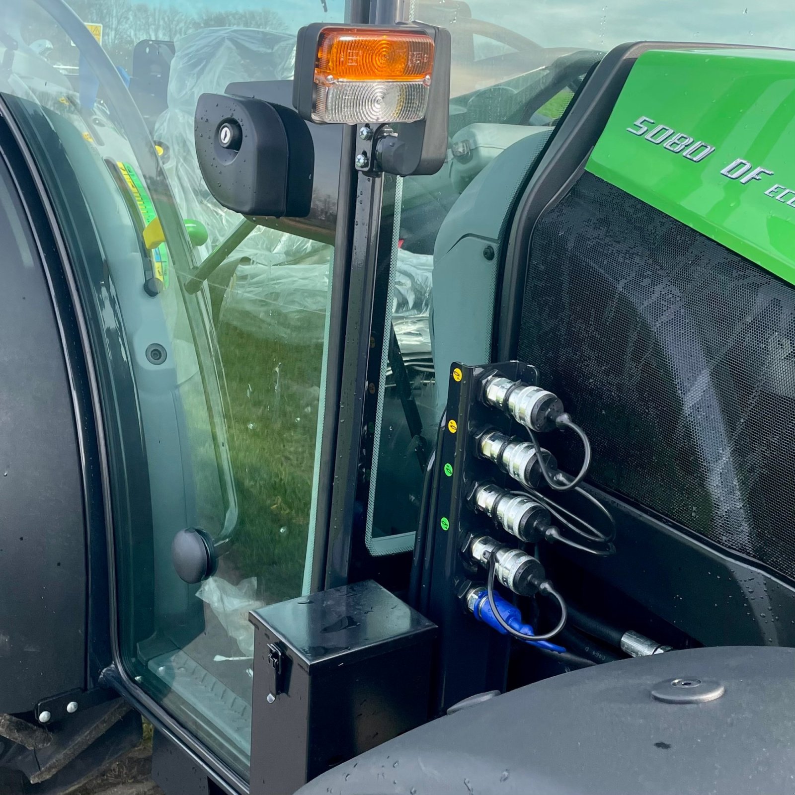 Schmalspurtraktor от тип Deutz-Fahr 5080 DF Ecoline, Neumaschine в BALKBRUG (Снимка 13)